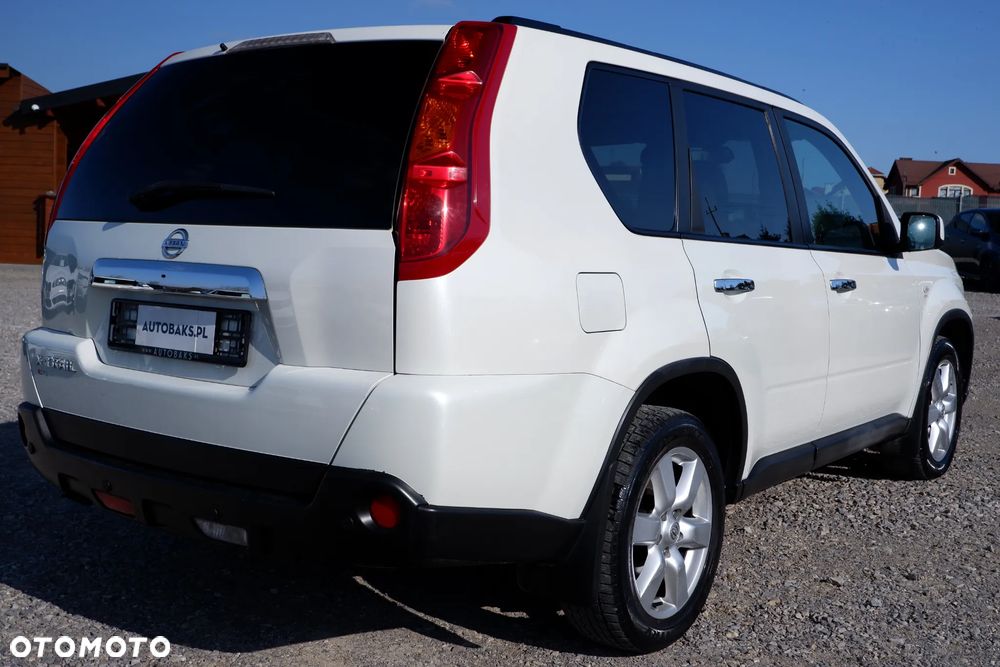 Nissan X-Trail 2.0 dCi 4x4 DPF Automatik Platinum - 34