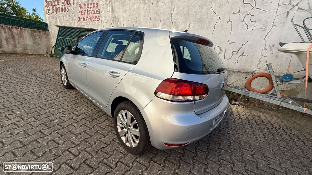 VW Golf 1.6 TDi DPF DSG move - 12