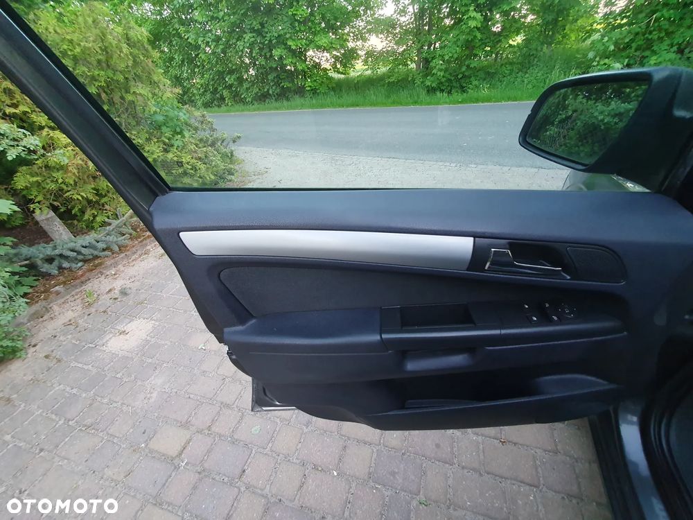 Opel Zafira 1.6 Edition - 9