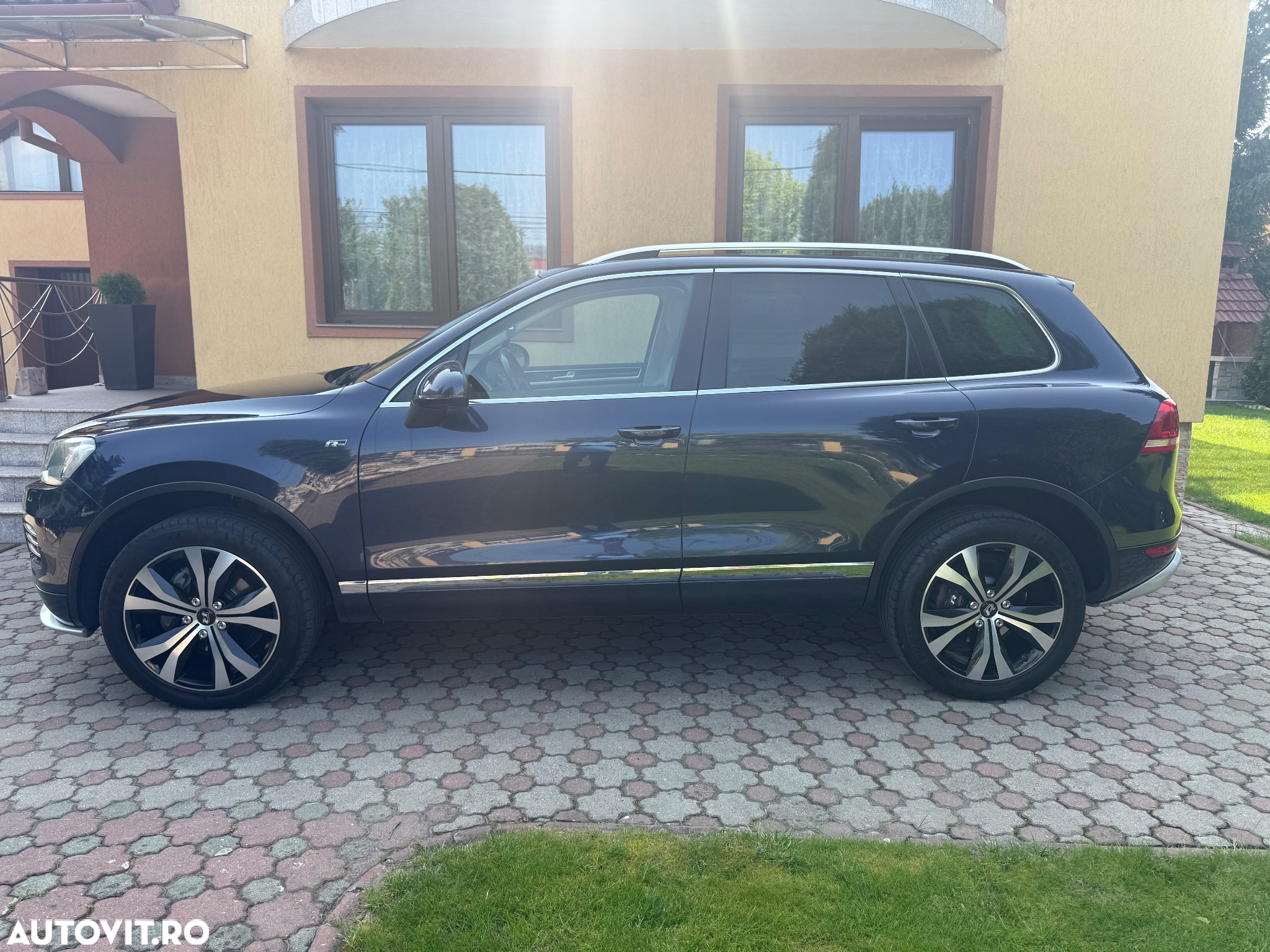Volkswagen Touareg 3.0 V6 TDI Blue Motion DPF Automatik Exclusive - 3