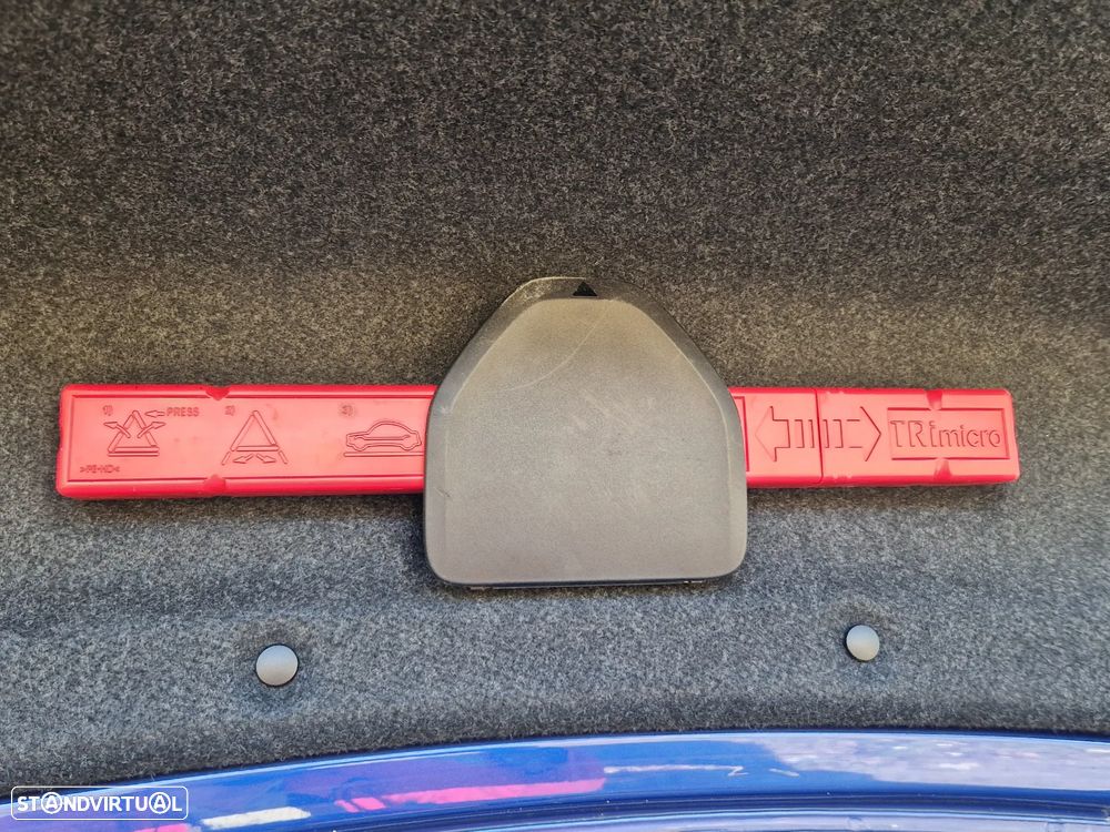 BMW 330 i Pack M Auto - 57