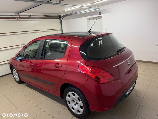 Peugeot 308 1.6 Trendy - 12