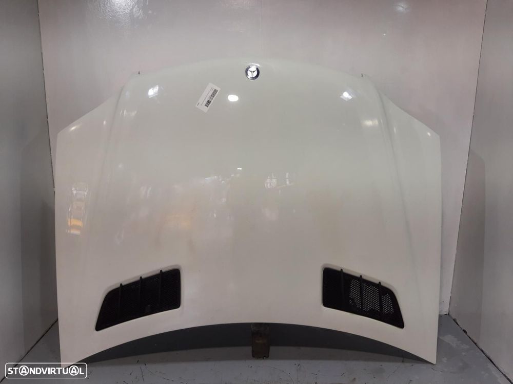 CAPÔ MERCEDES-BENZ CLASE - 1