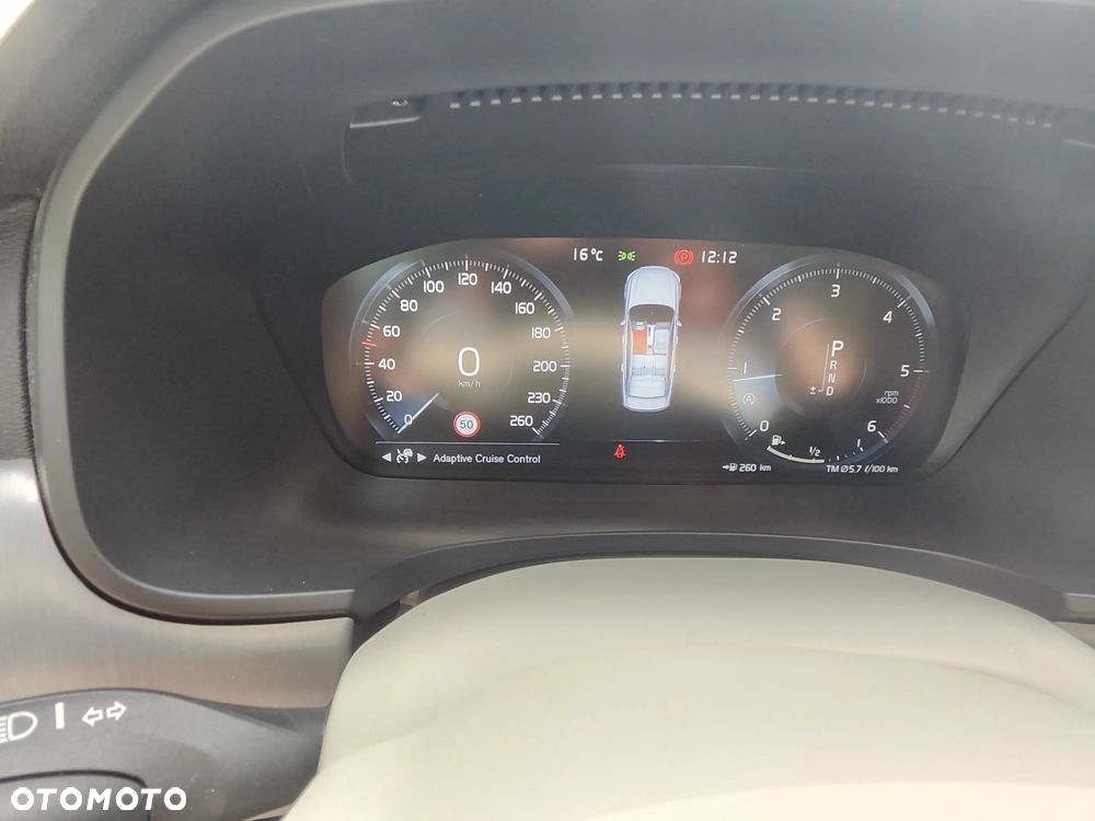 Volvo S90 D4 Momentum - 20