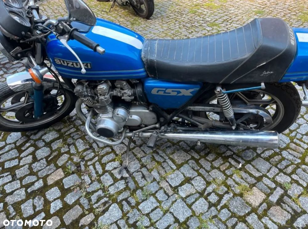 Suzuki GS - 2