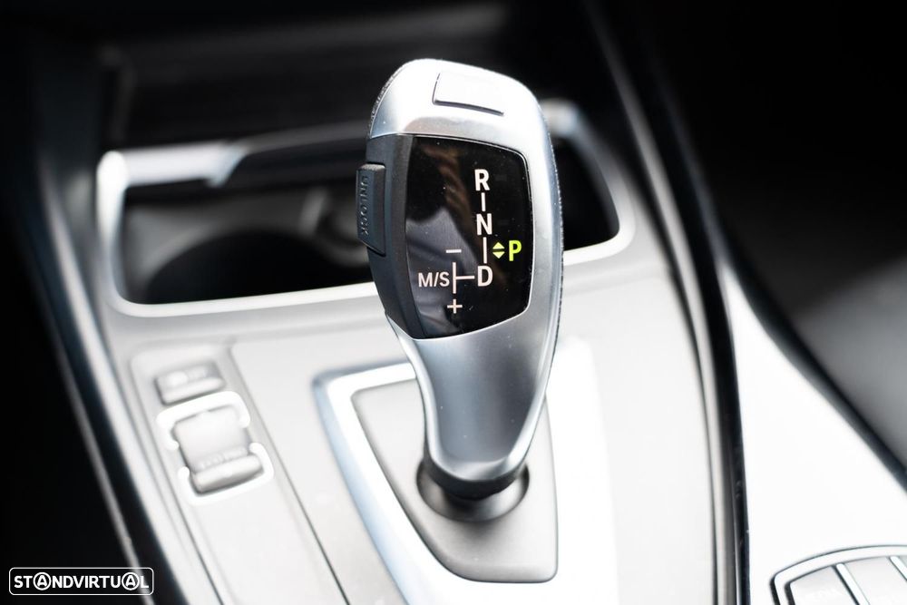 BMW 116 d Auto - 15