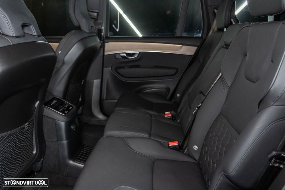 Volvo XC 90 2.0 T8 PHEV Plus Bright AWD - 48