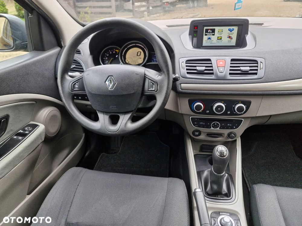 Renault Megane 1.6 16V Authentique - 8
