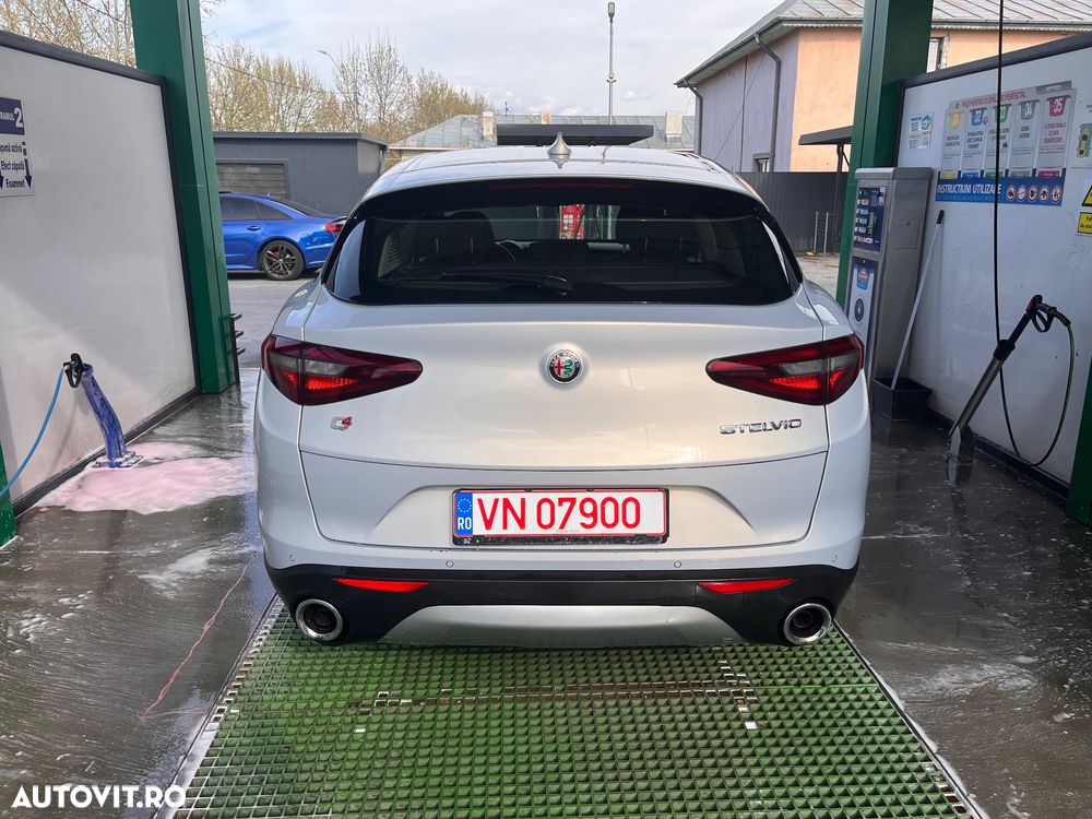 Alfa Romeo Stelvio 2.2 JTDM AWD AT8 Super - 6