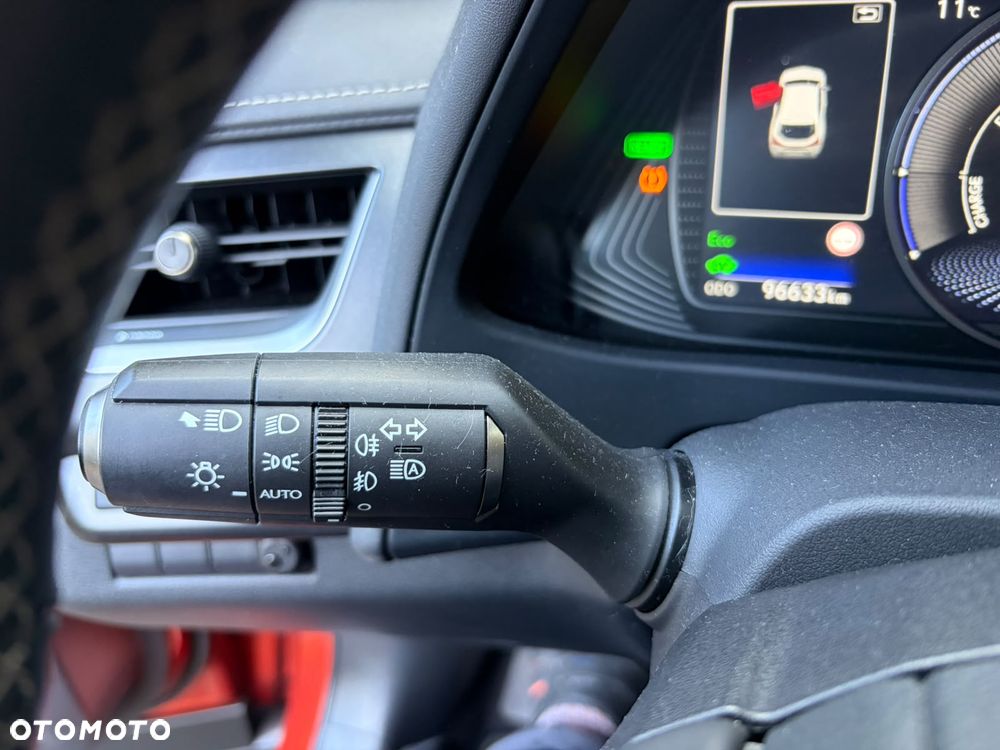Lexus UX - 15