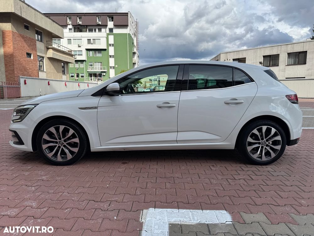 Renault Megane TCe 140 GPF Techno - 9