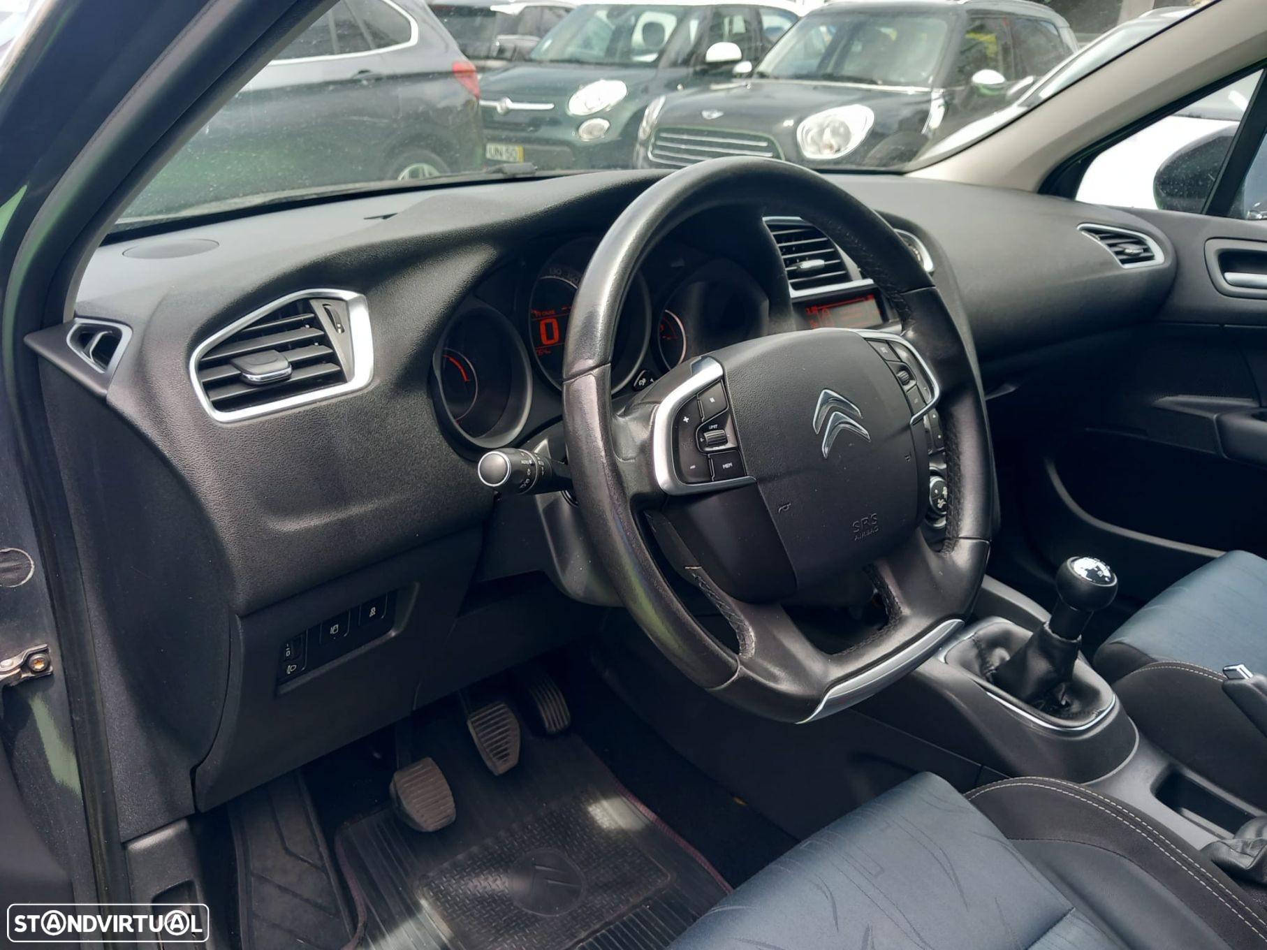 Citroën C4 1.6 e-HDi Exclusive - 9