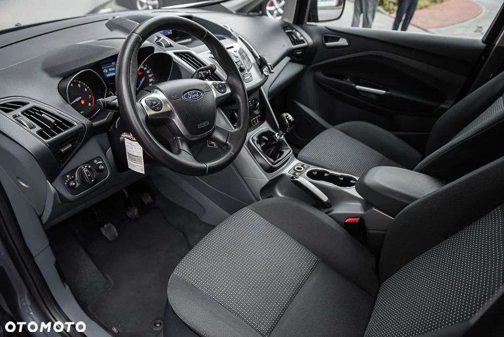 Ford Grand C-MAX - 15
