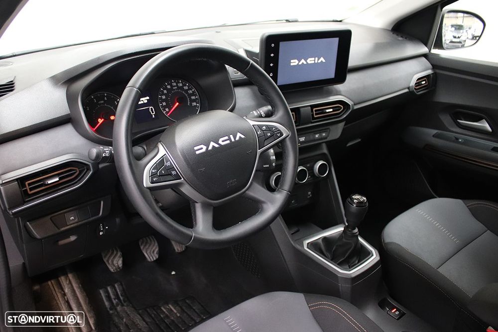 Dacia Jogger 1.0 ECO-G Extreme+ Up&Go 7L Bi-Fuel - 7