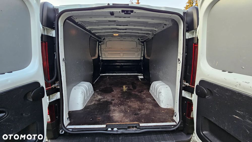 Renault Trafic 1,6 120KM BezAdblue L2 Długi Nawi Kamera Parktronik Hak - 32