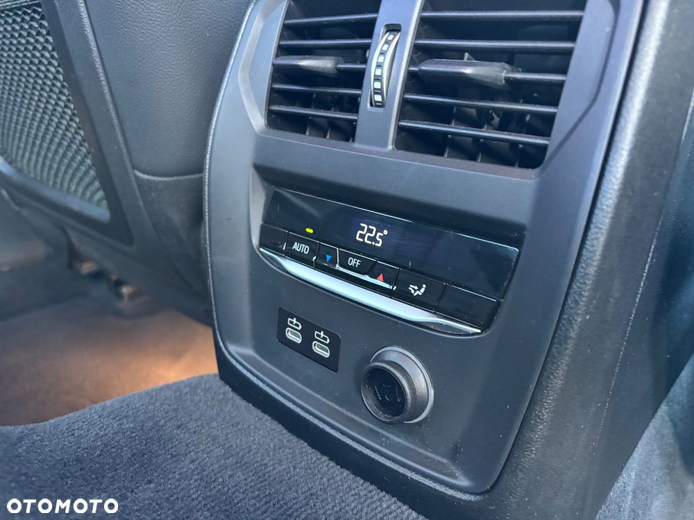 BMW Seria 3 320d xDrive Advantage sport - 29