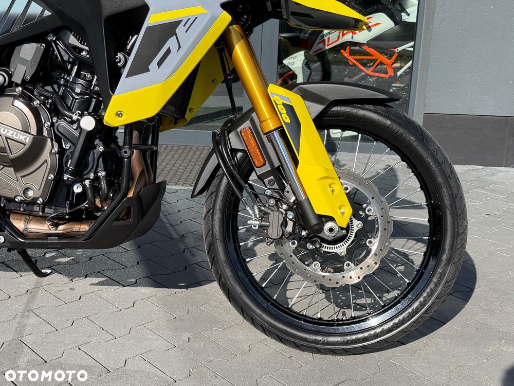 Suzuki V-STROM - 8