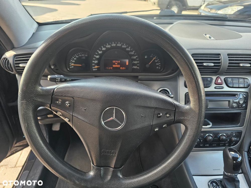 Mercedes-Benz Klasa C 200 Kompressor Automatik - 11