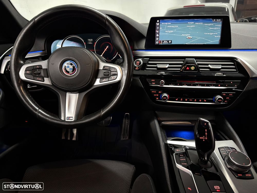 BMW 520 d Pack M Auto - 23