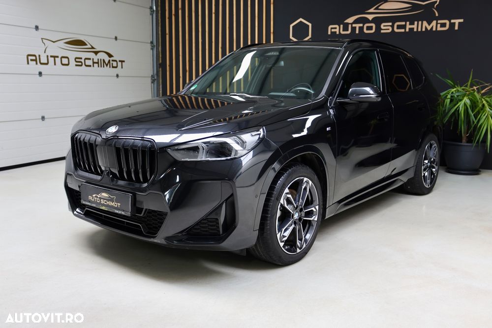 BMW X1 xDrive23d Aut. M Sportpaket - 1