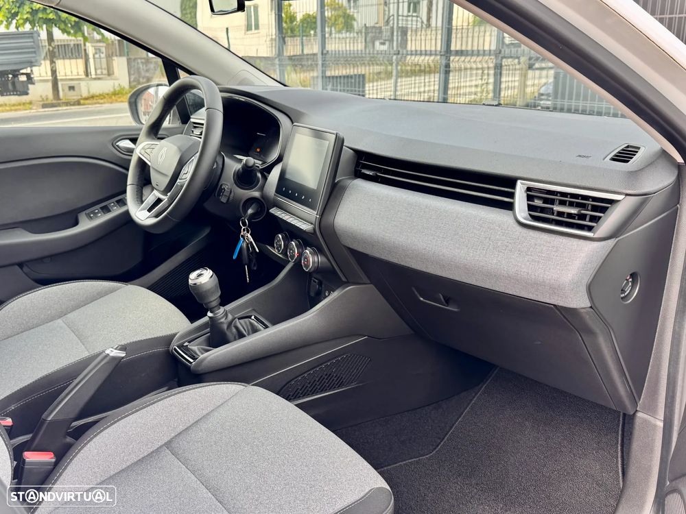 Renault Clio 1.0 TCe Evolution - 10