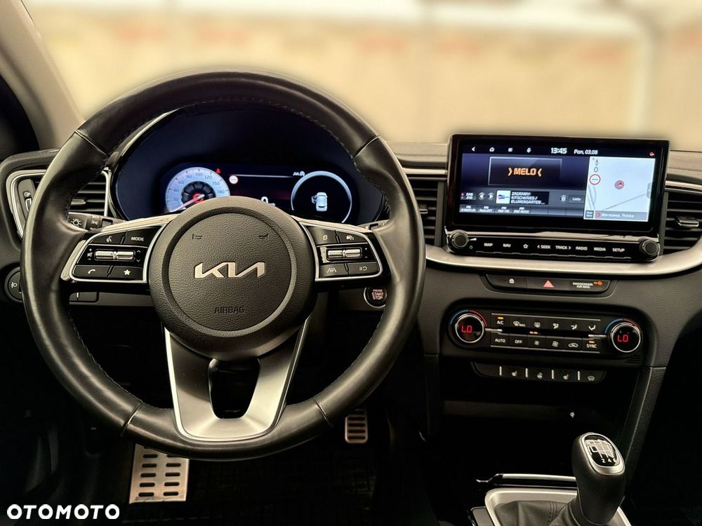 Kia Ceed - 15