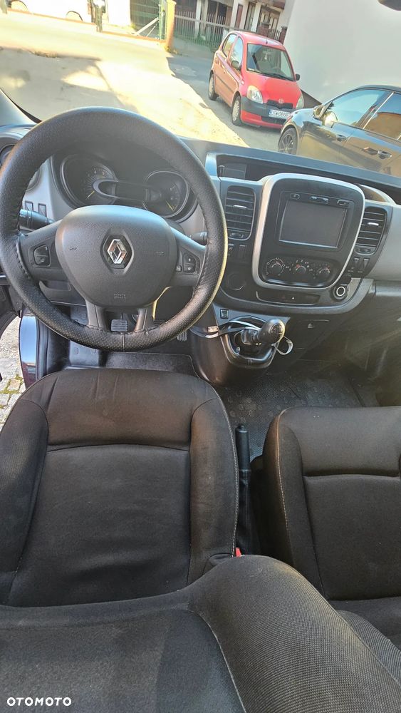 Renault TRAFIC - 4