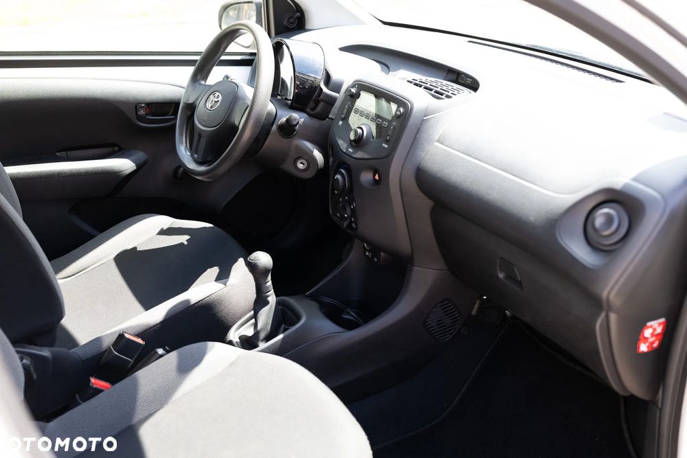 Toyota Aygo 1.0 VVT-i JBL Edition - 5