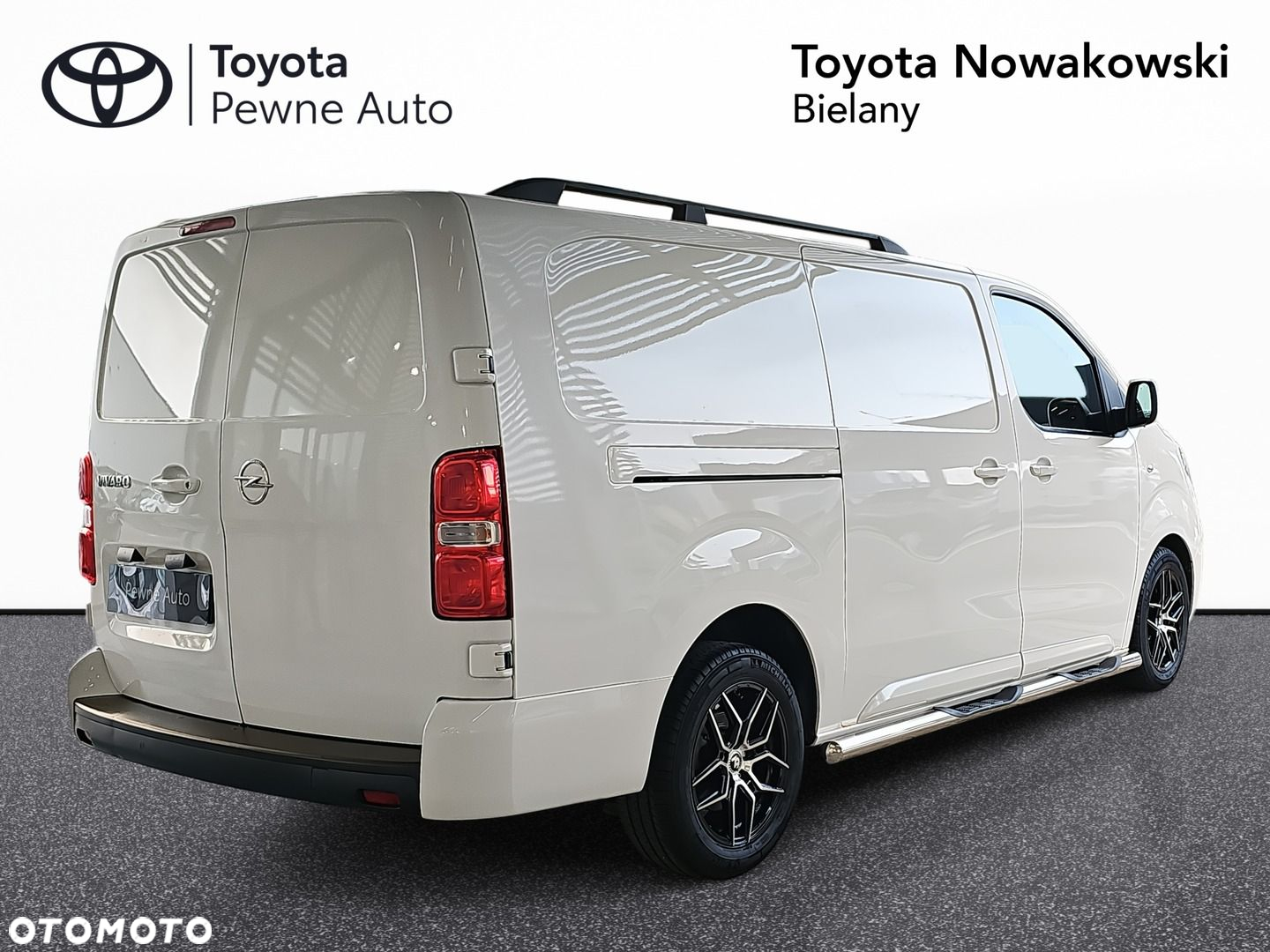 Opel Vivaro - 25