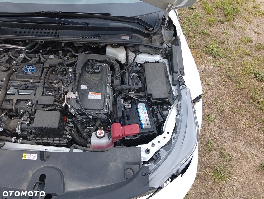Toyota Corolla 1.8 Business Edition - 14