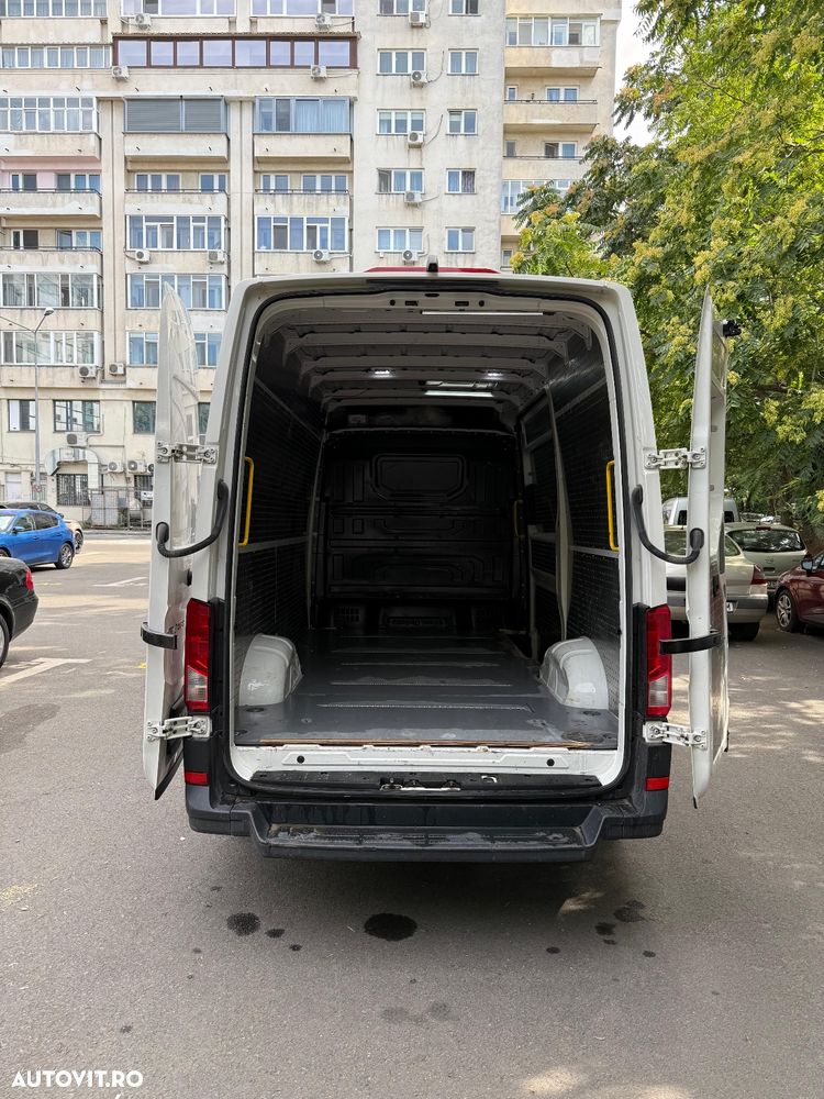 Volkswagen Crafter - 5