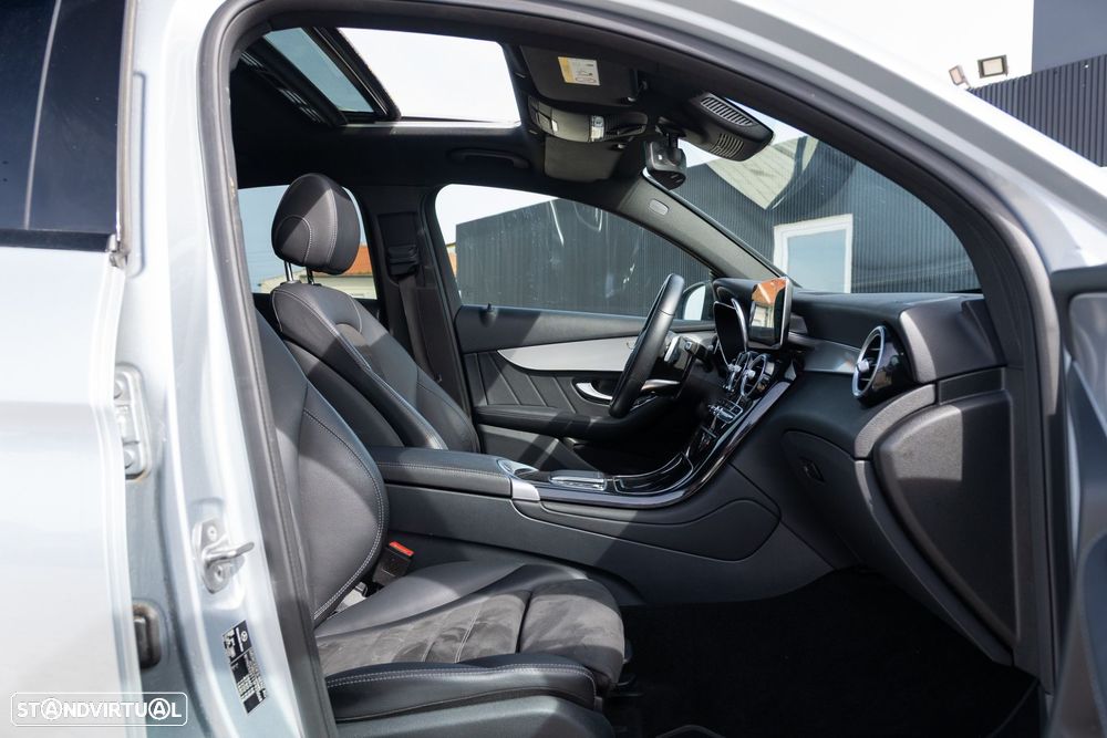 Mercedes-Benz GLC 300 de Coupe 4Matic 9G-TRONIC AMG Line - 17