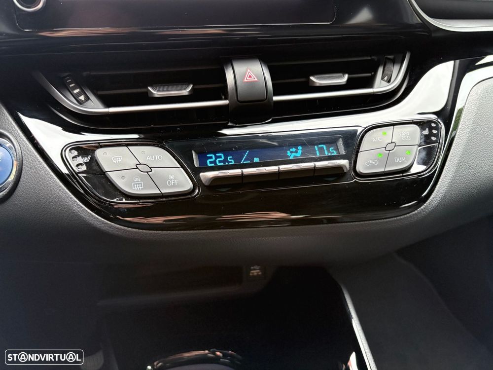 Toyota C-HR 1.8 Hybrid Square Collection - 45