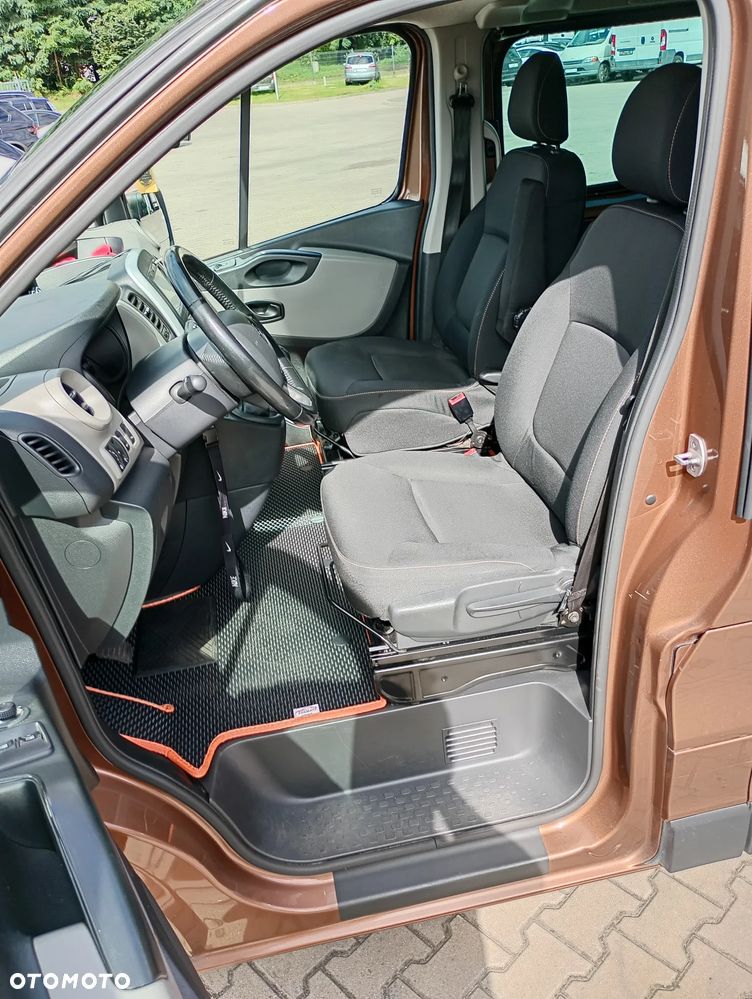 Renault Trafic 1.6 dCi - 9