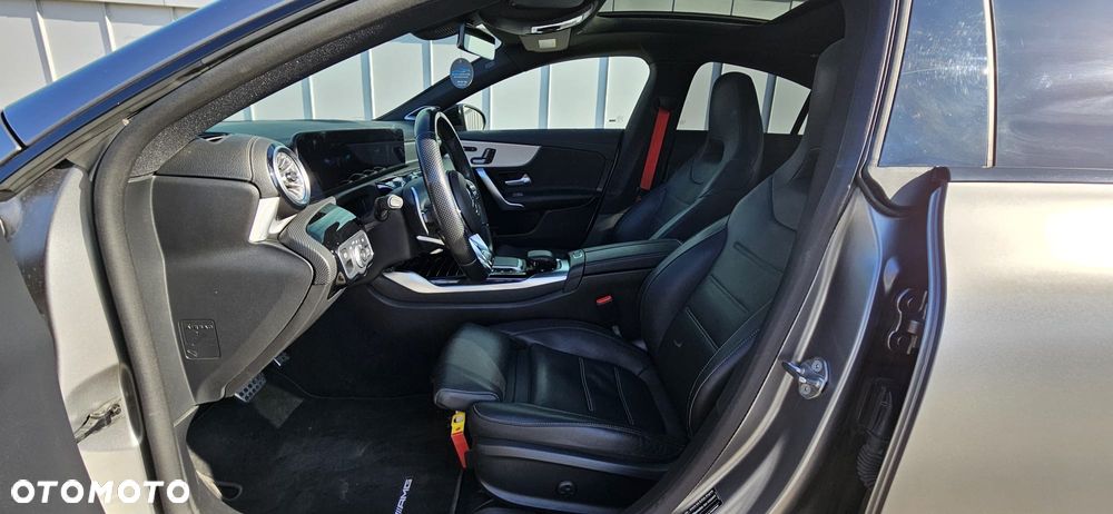 Mercedes-Benz CLA AMG 45 S 4Matic+ Shooting B AMG Speedsh 8G-D - 30