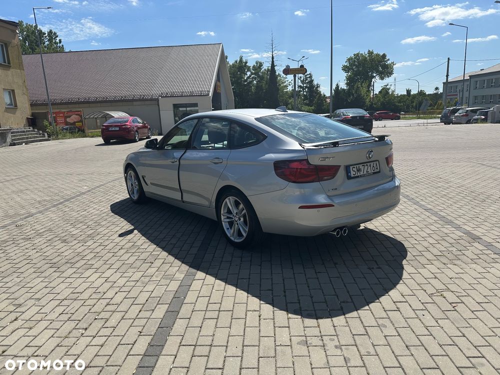BMW Seria 3 320d xDrive - 3