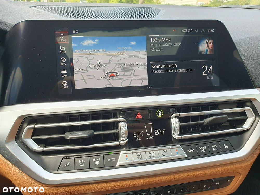 BMW Seria 3 330i xDrive - 20