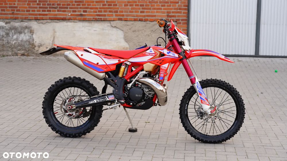Beta RR - 8