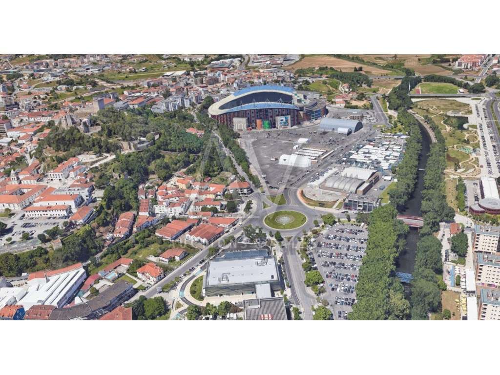 Terreno com projeto aprovado para hotel 4* - Leiria - Grande imagem: 4/4
