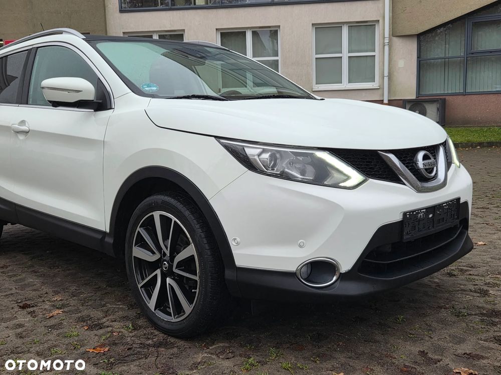 Nissan Qashqai 1.6 dCi 4 x 4 DPF Start/Stop I-Way - 17