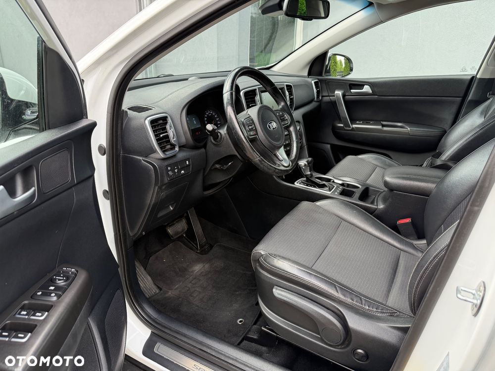 Kia Sportage - 16