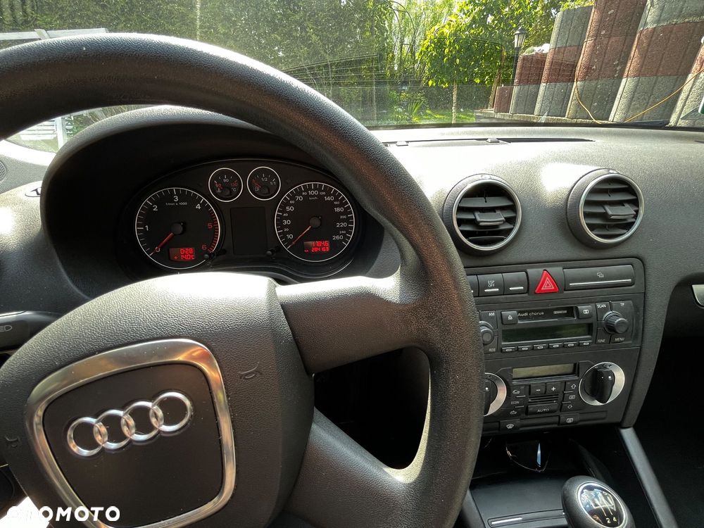 Audi A3 3-drzwiowe 1.9 TDI DPF e - 7