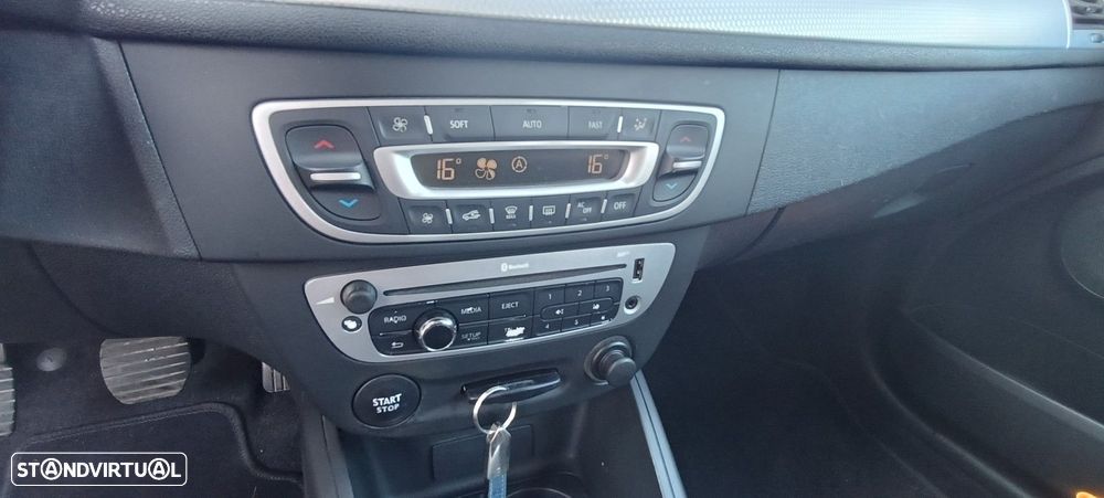 Renault Mégane Sport Tourer 1.6 dCi Limited SS - 20