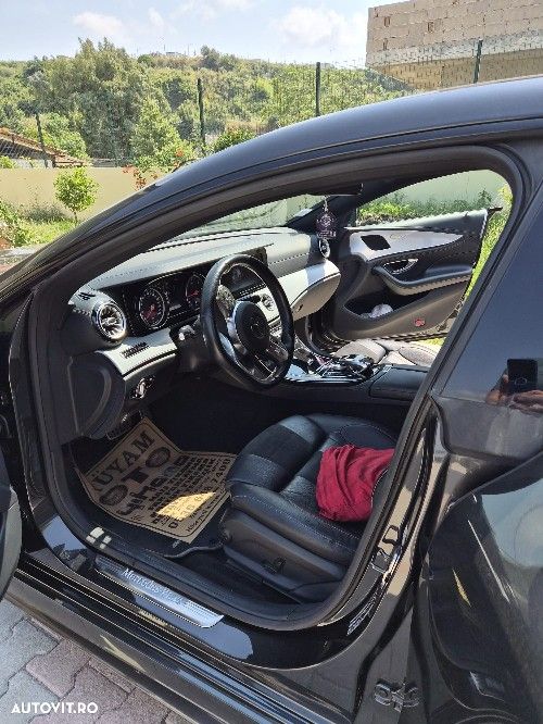 Mercedes-Benz CLS - 5