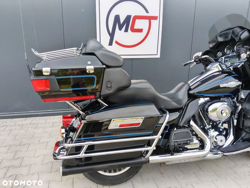 Harley-Davidson Touring Electra Glide - 12