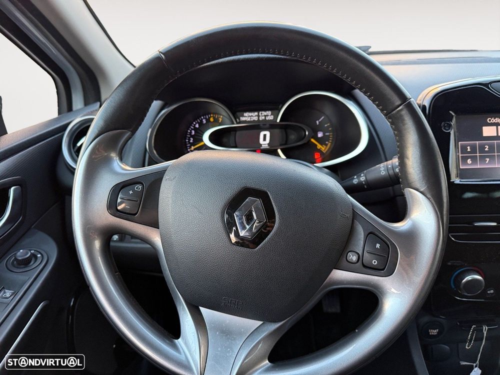 Renault Clio 0.9 TCe Limited - 13