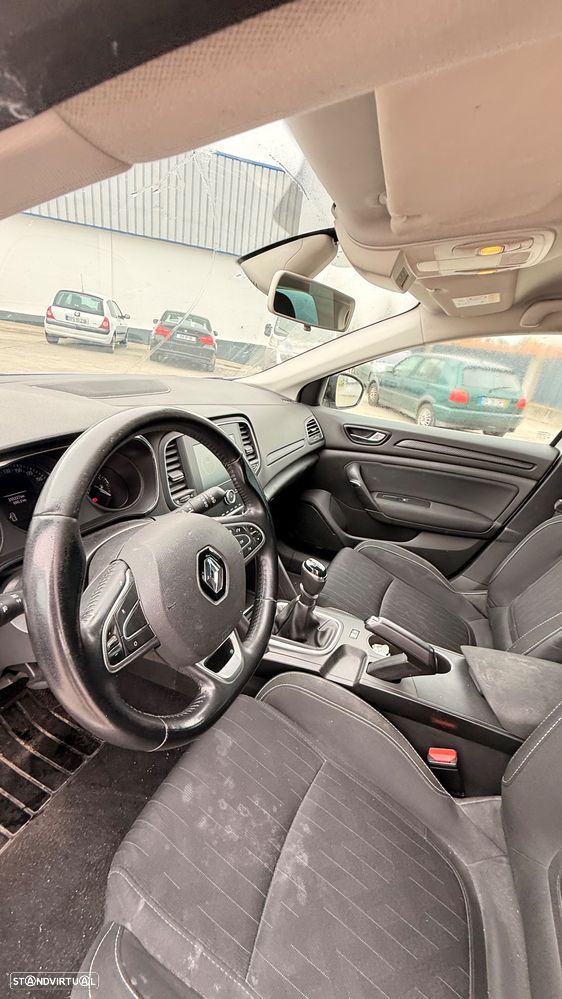 Renault Mégane 1.5 dCi Limited - 11