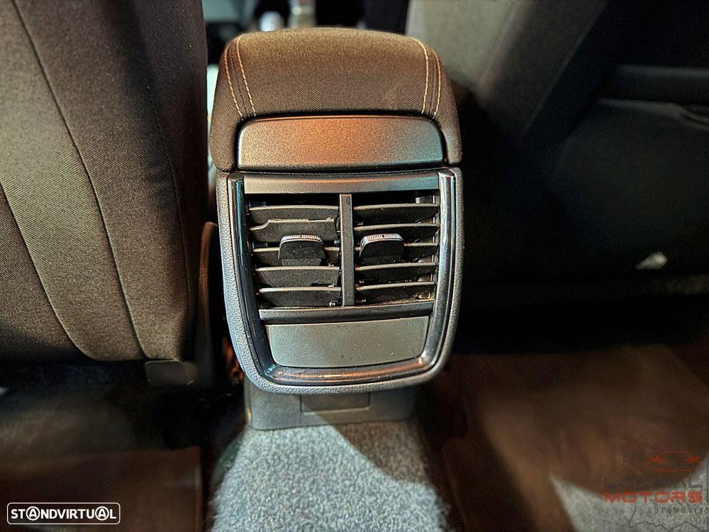 Skoda Kamiq 1.0 TSI Style DSG - 36