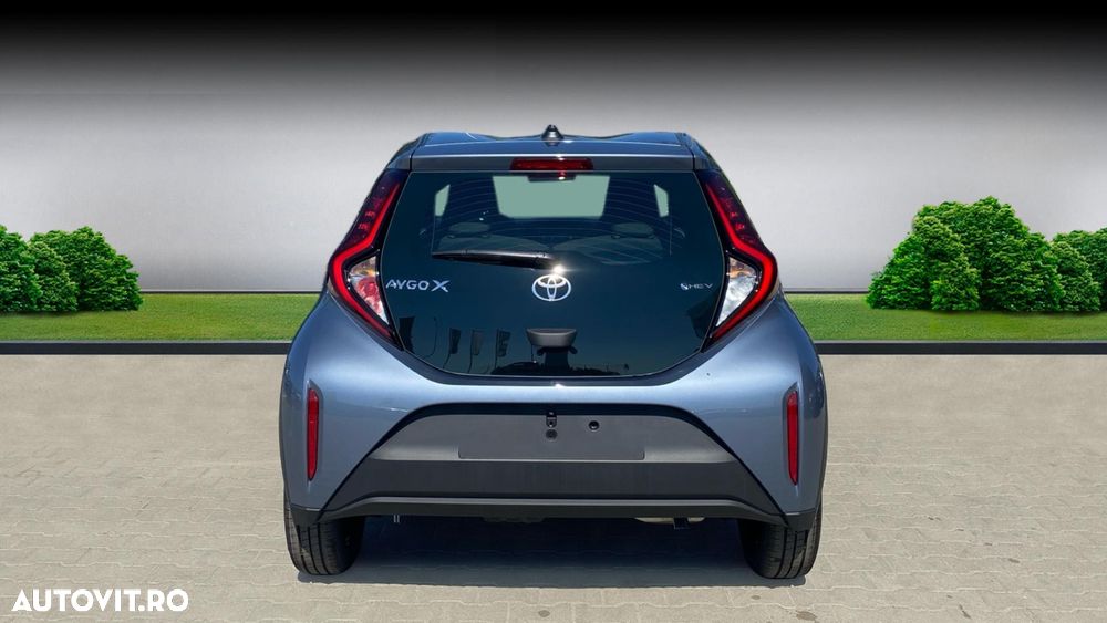 Toyota Aygo X 1.5l HEV 116CP Active - 4