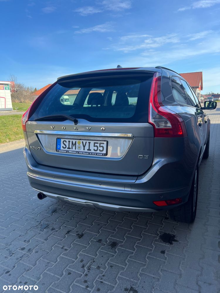 Volvo XC 60 D3 Geartronic Momentum - 26